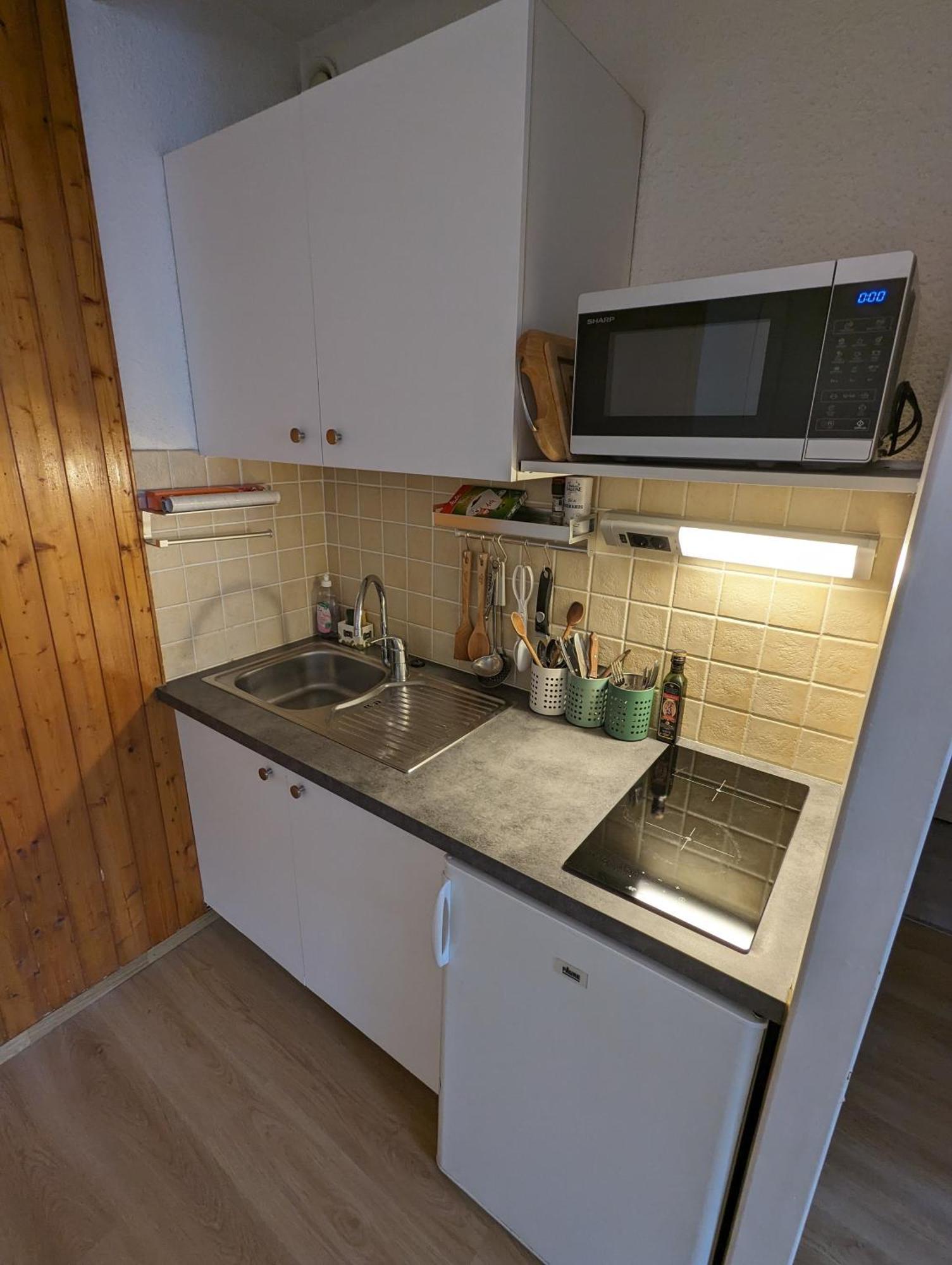 שאמוני Central Spacious Flat With Private Parking מראה חיצוני תמונה